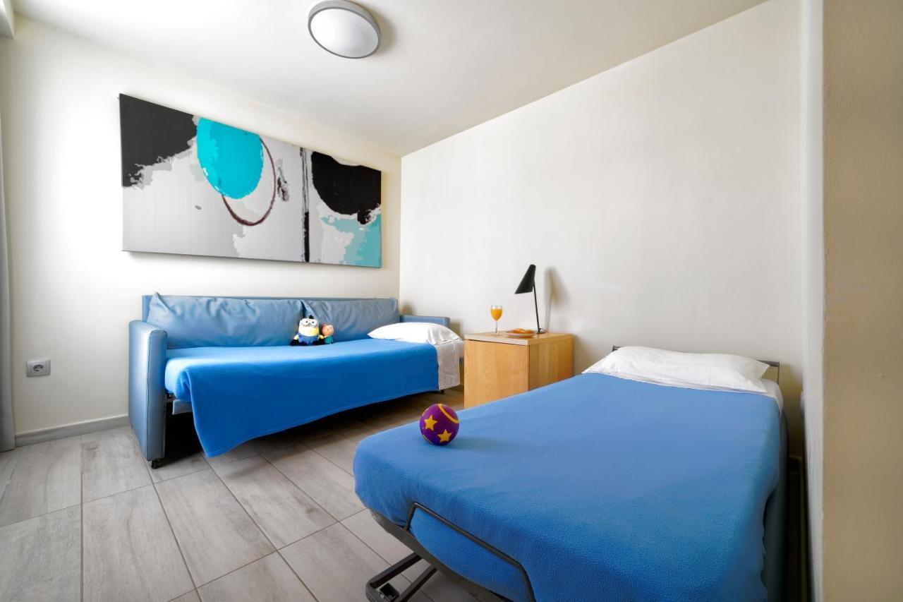 Family Suite,1232947727:JPEG