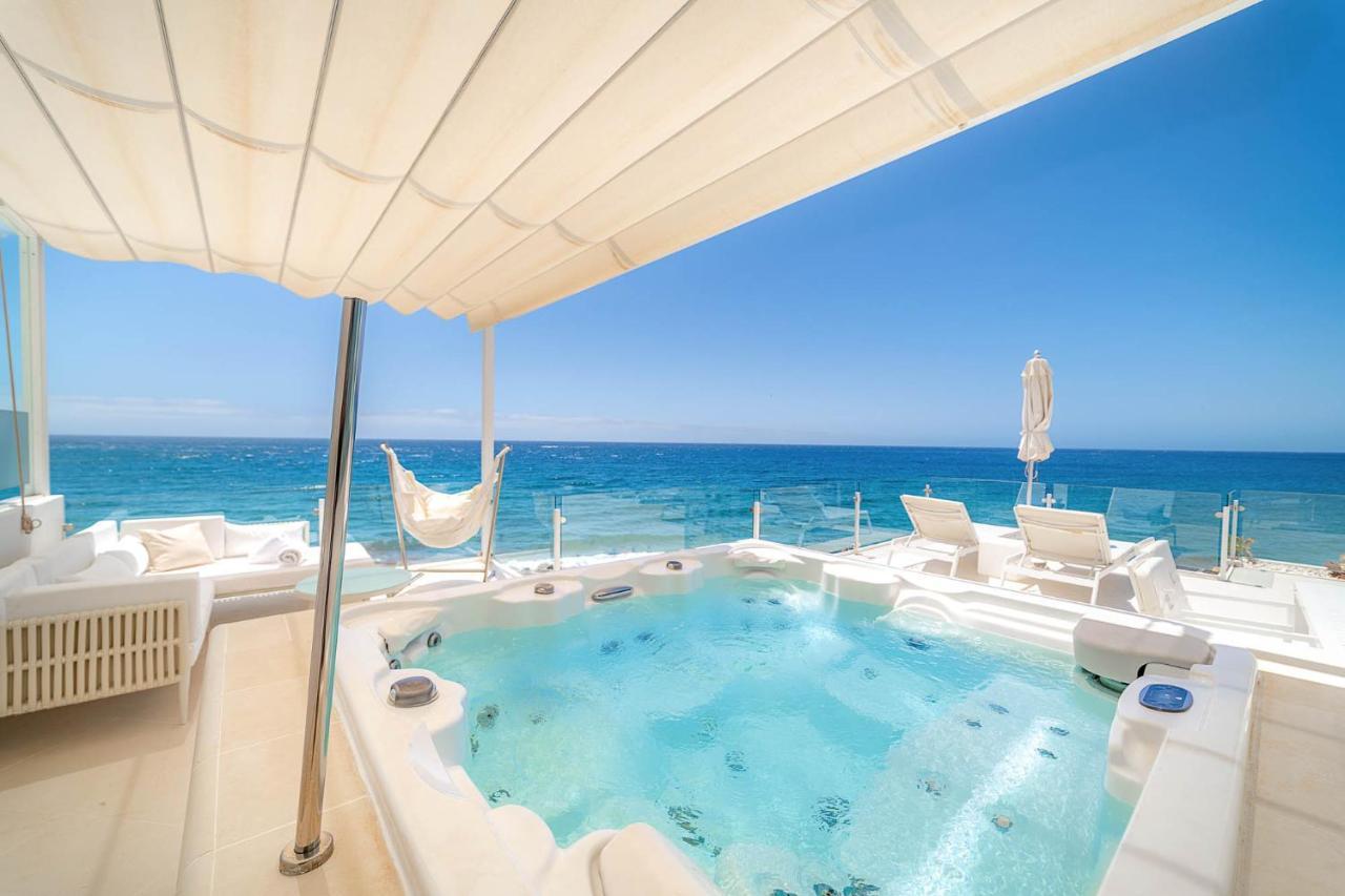 Suite Lanis 2 Bedroom Hot Tub & Sea View