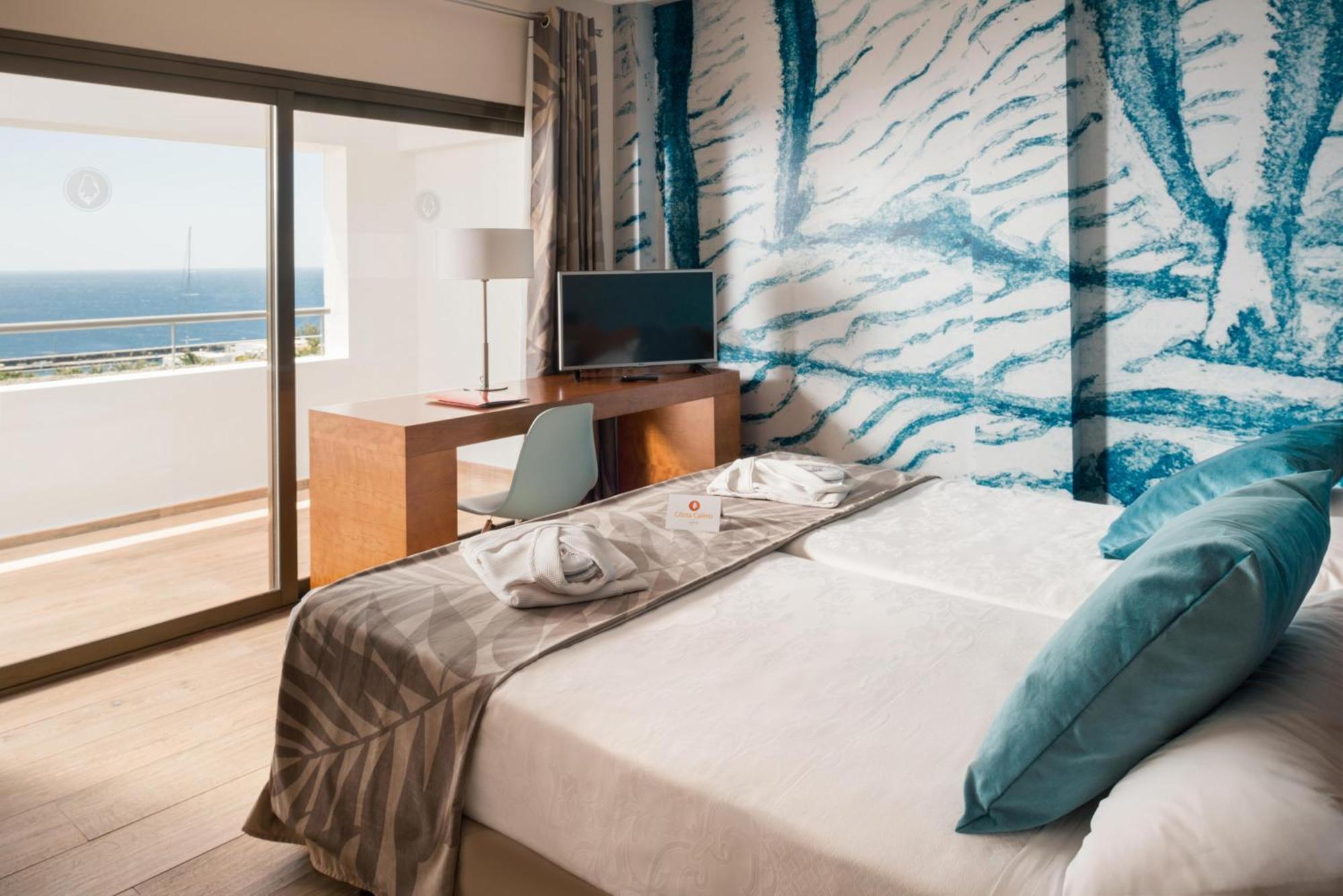 Select Double Room,1525256422:JPEG