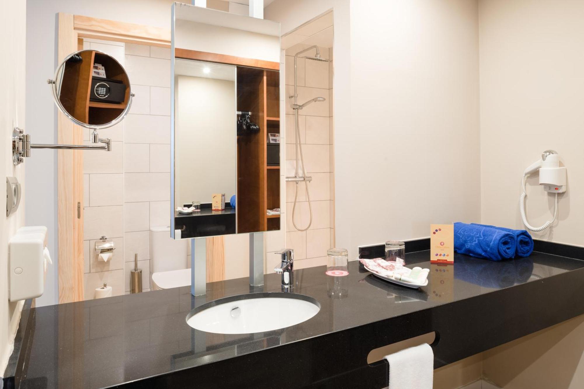 Select Double Room