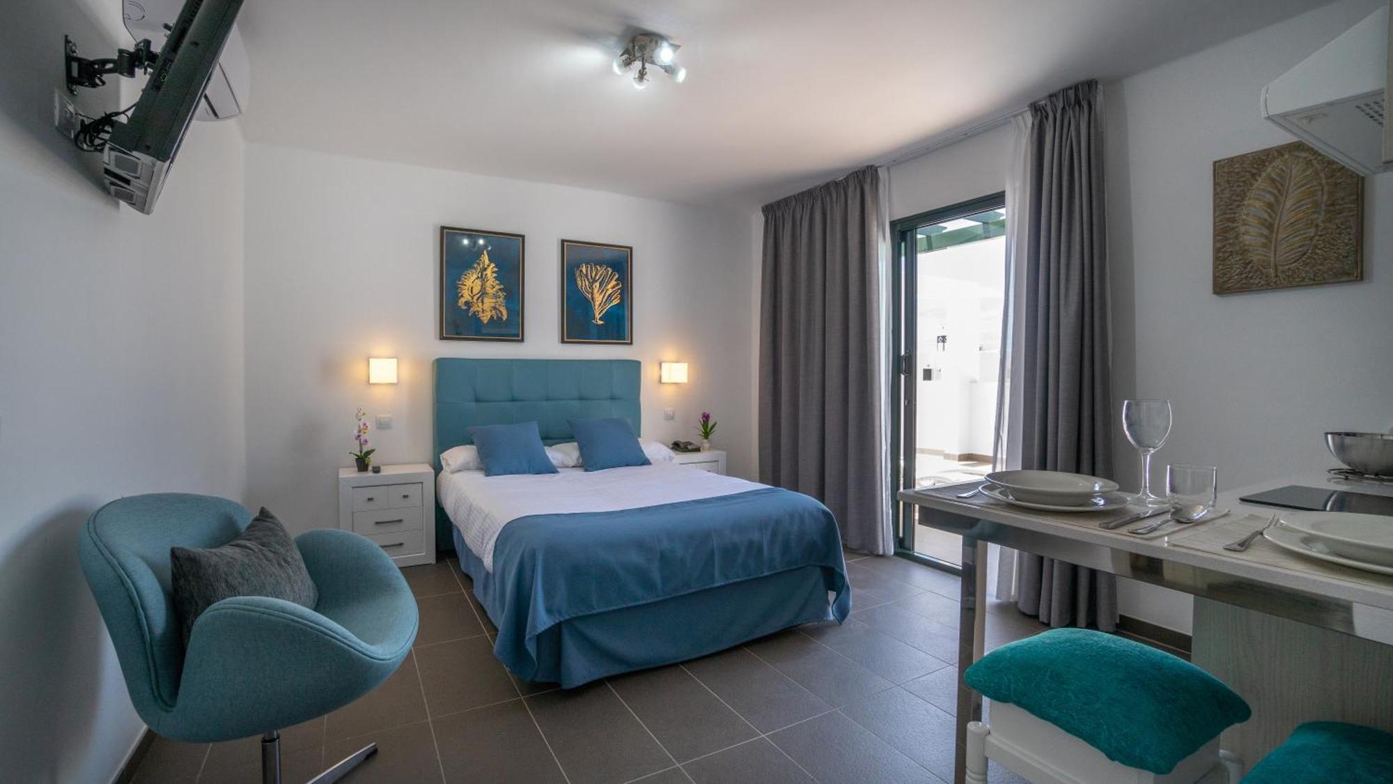 Two Bedroom Deluxe Apartment