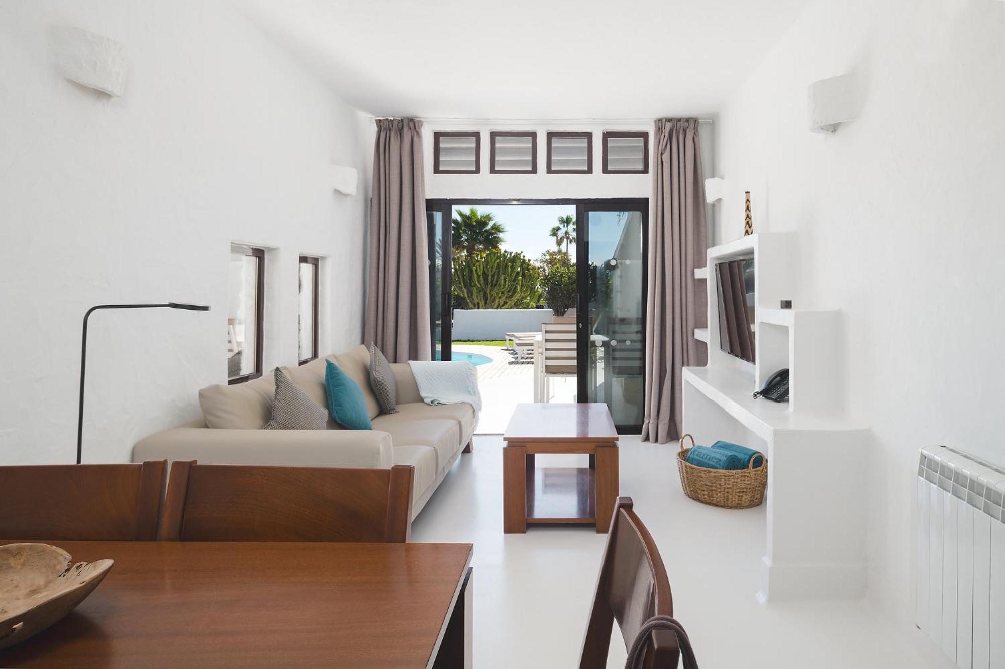 Three-Bedroom Villa Private Pool,1659461967:JPEG