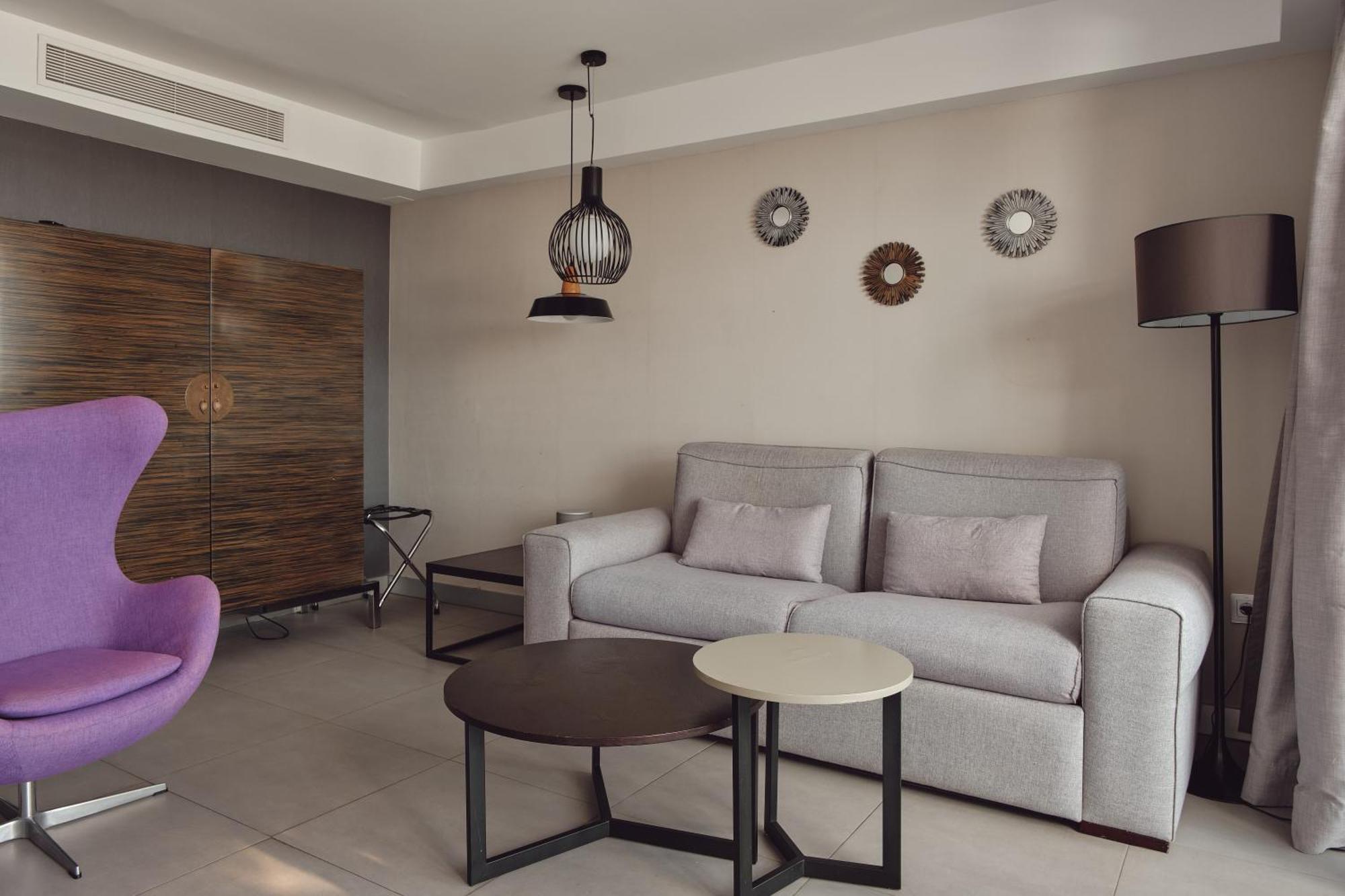 Suite with Balcony (2 guests)