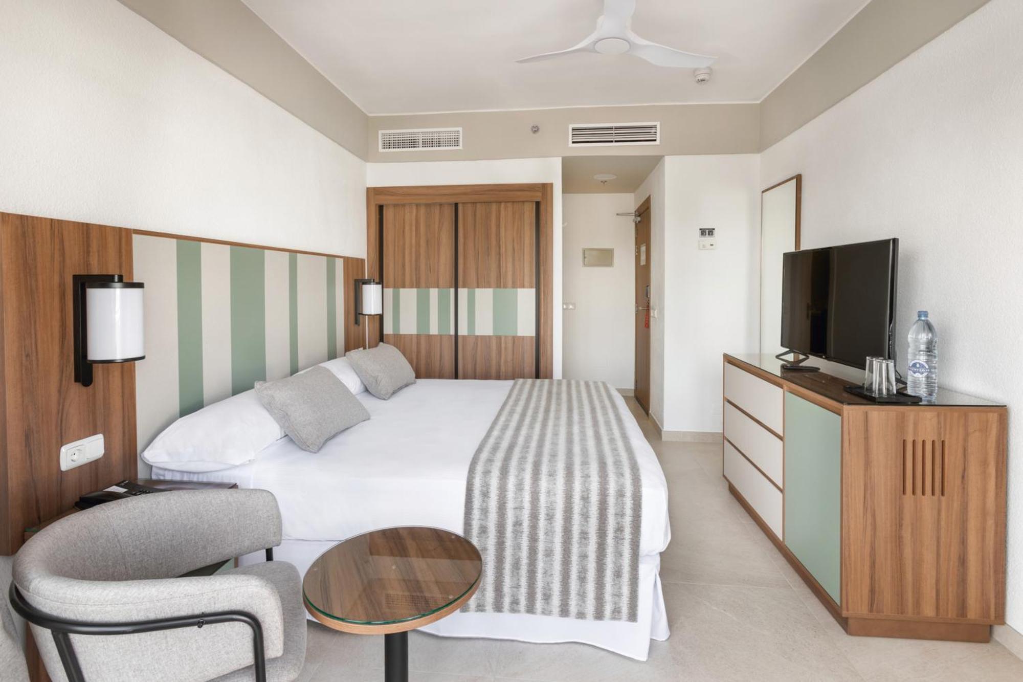 Single Room Sea View