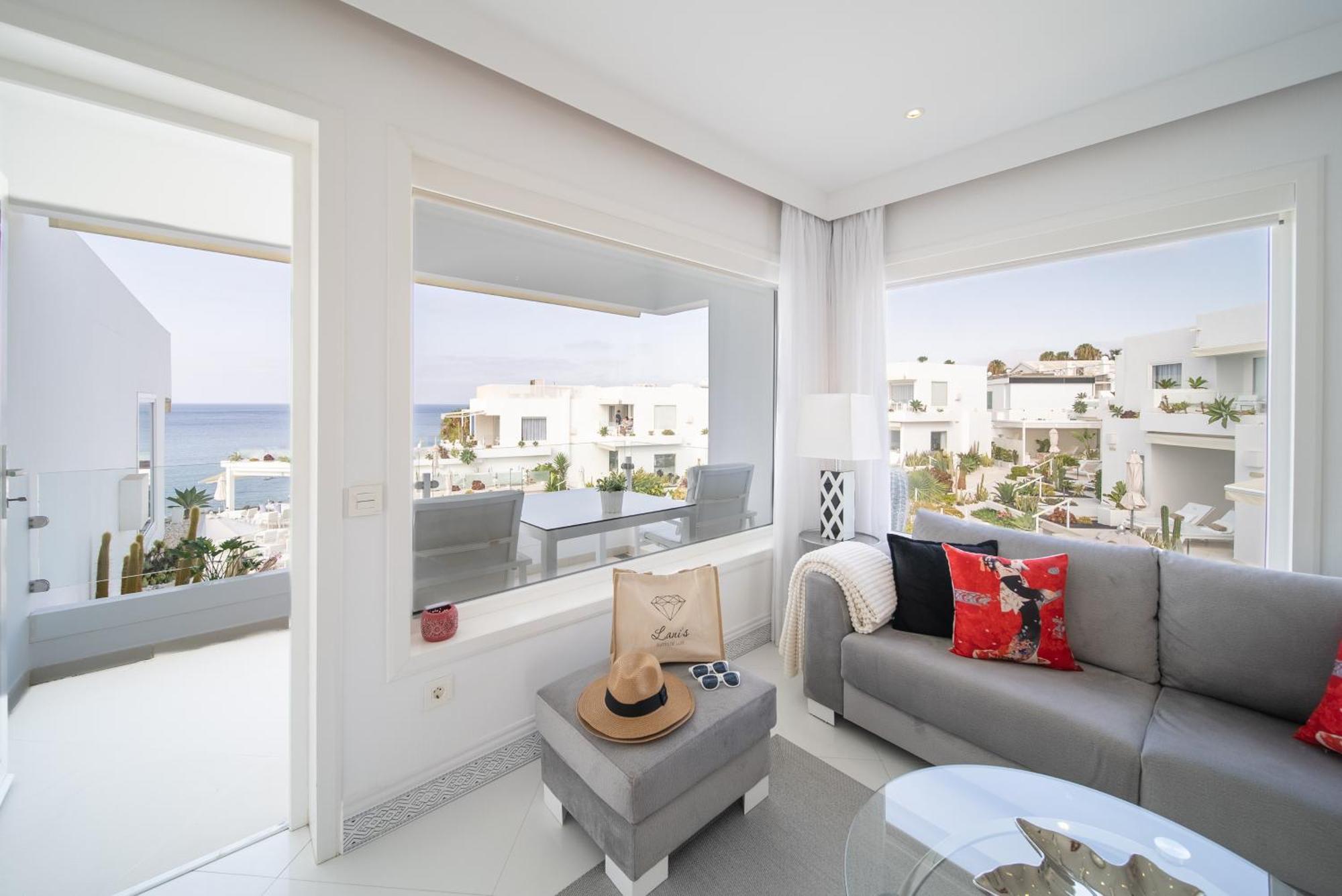 1 Bedroom Standard Suite Sea View