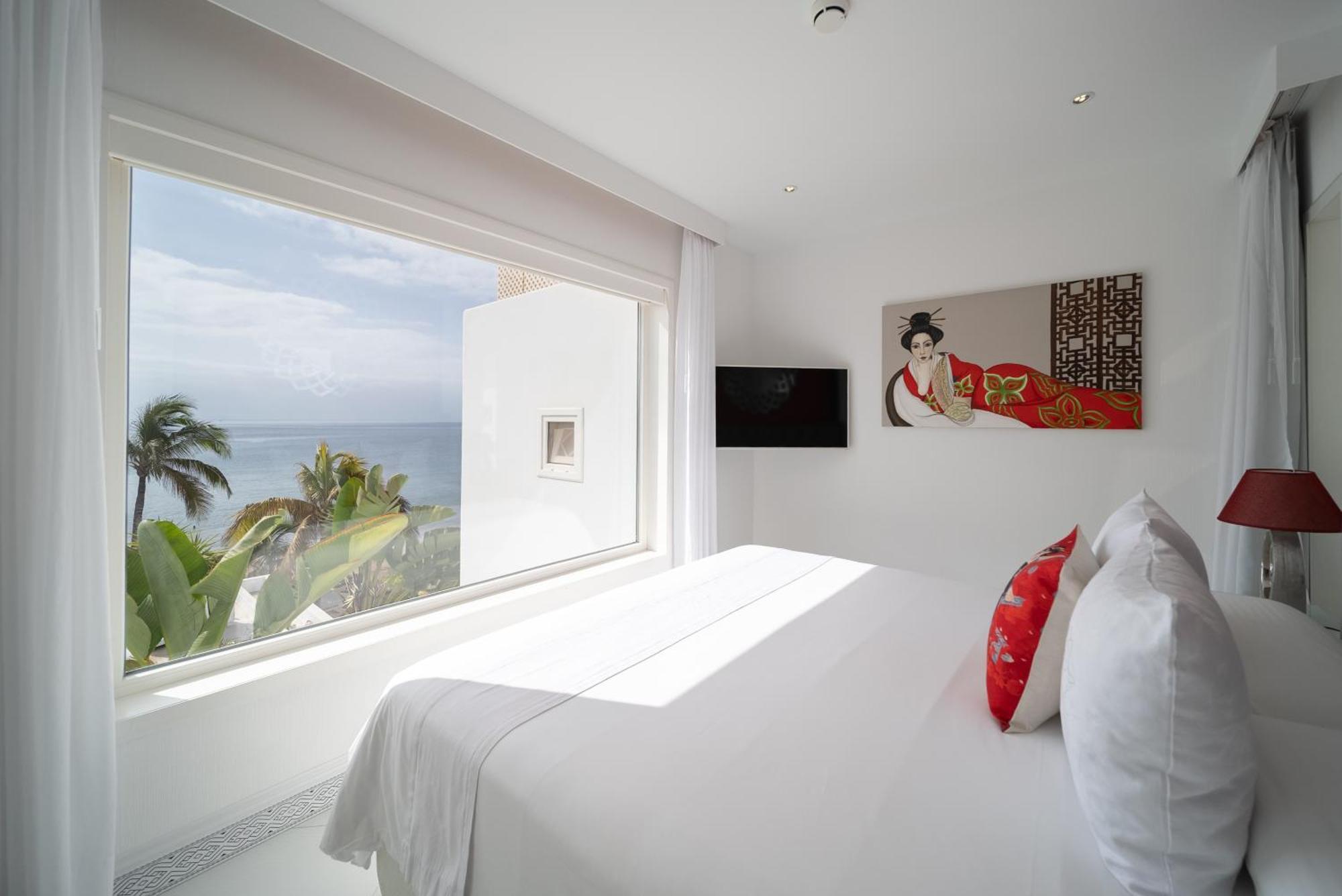 1 Bedroom Standard Suite Sea View