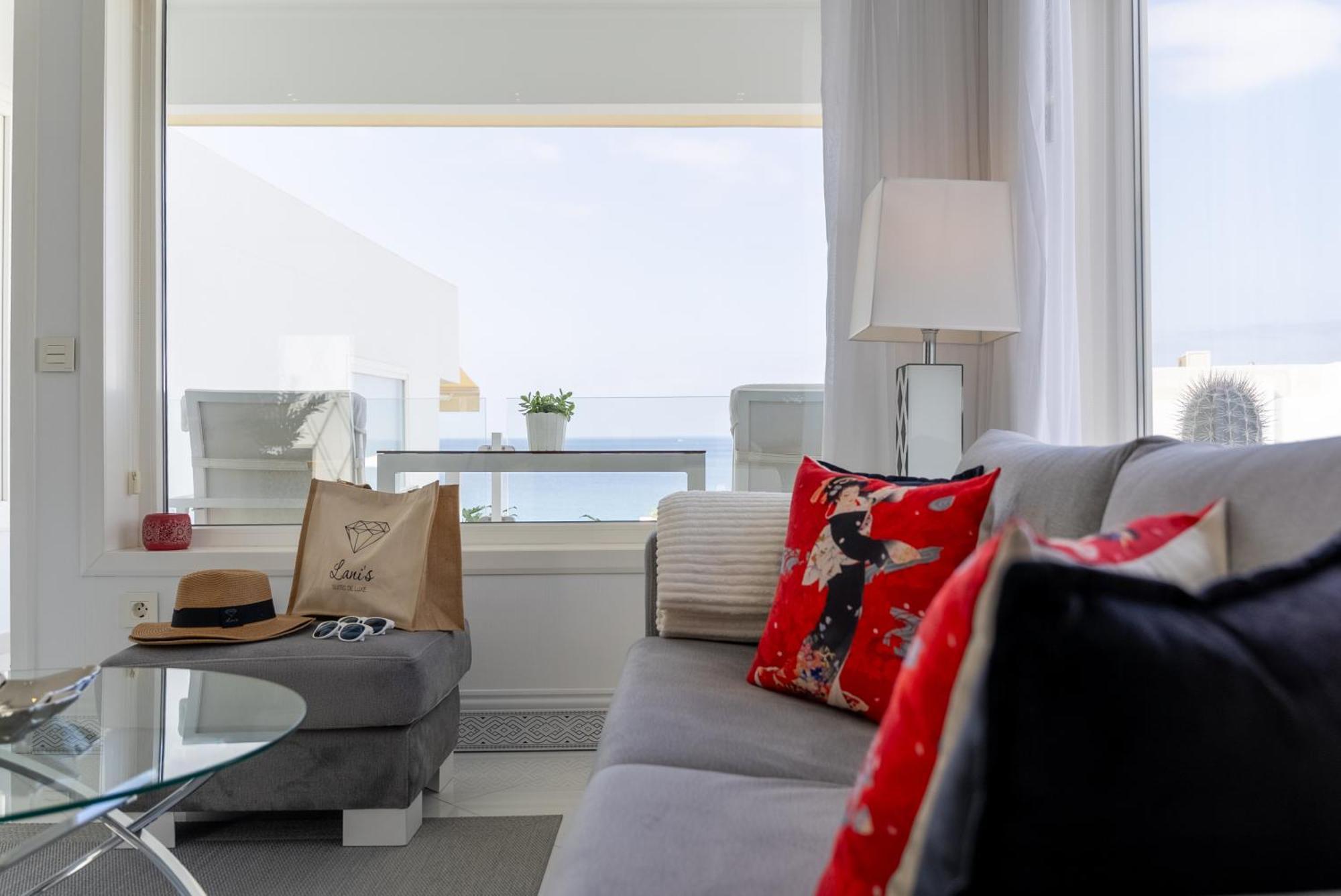 1 Bedroom Standard Suite Sea View