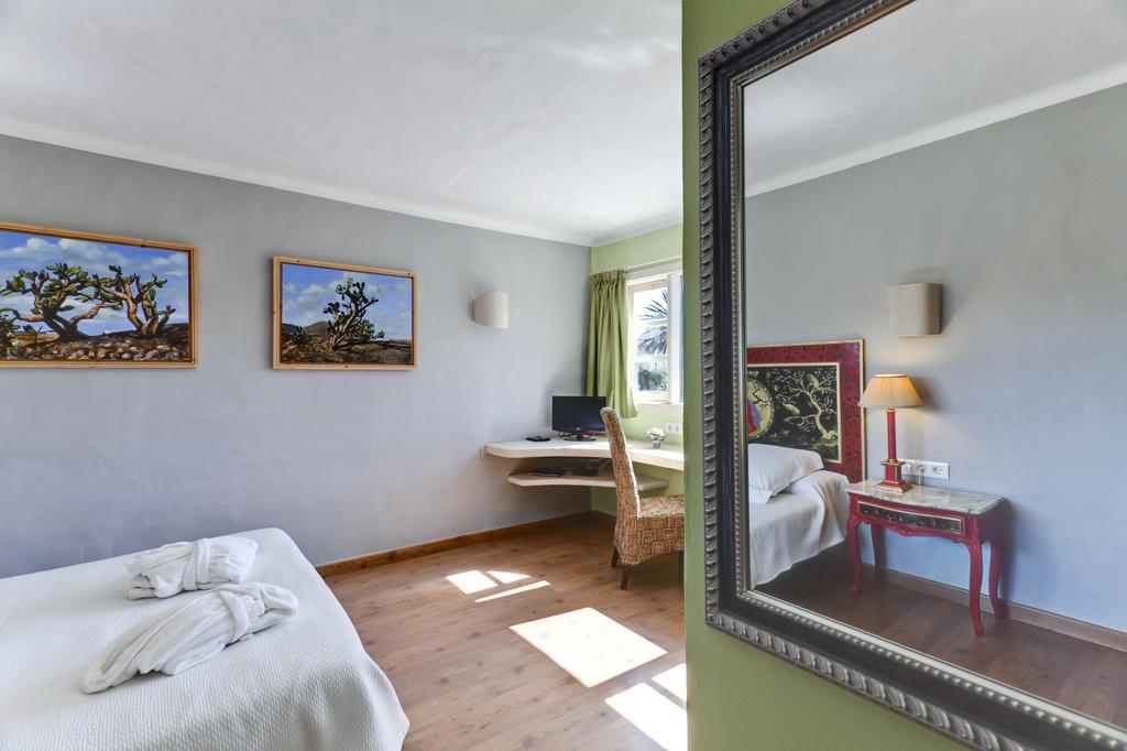 Double or Twin Room,1698907305:JPEG