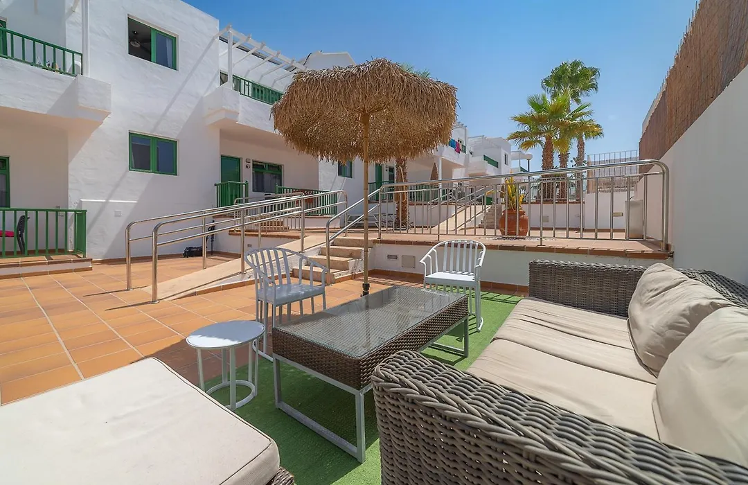 Apartamentos Elena-1