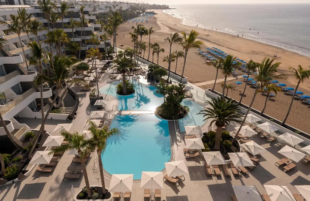 Plus Fariones Suite Hotel-1