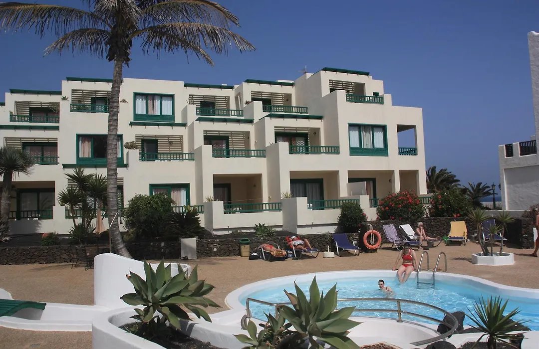 Neptuno Apartamentos Tarifa Exclusiva Residente Canario-1