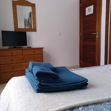 Francos Rooms-2