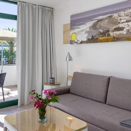 Apartamentos La Tegala-3