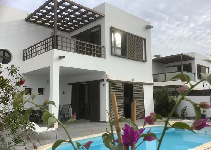 Modern Villa With Sea Views